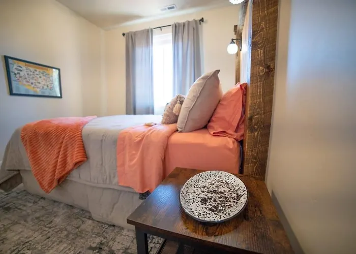 Red Canyon Bunkhouse At Kanab - New West Properties