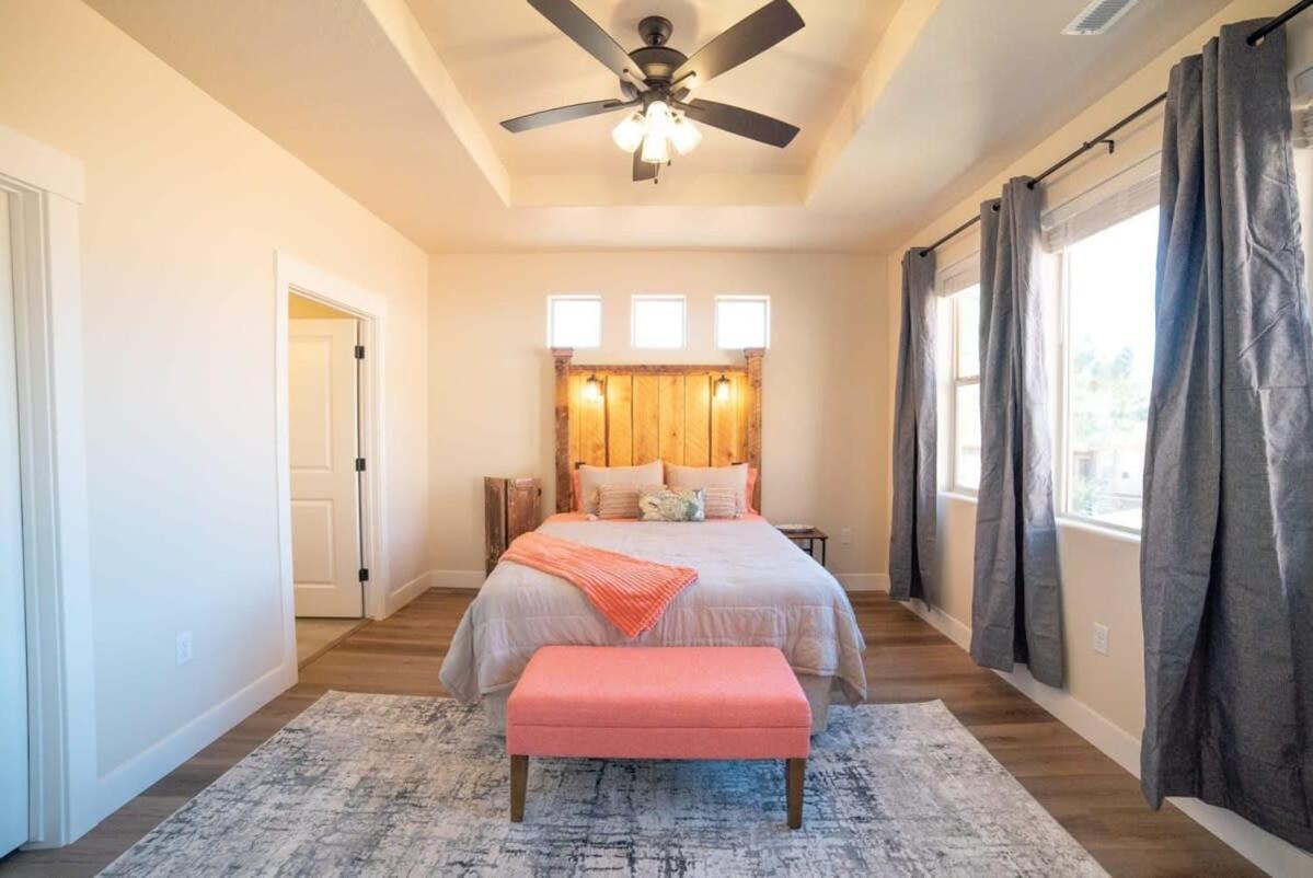 Holiday home Red Canyon Bunkhouse At - New West